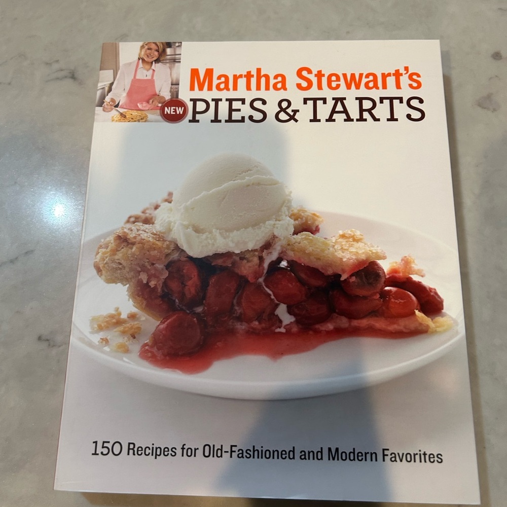 Martha Stewart's Pies & Tarts Cookbook